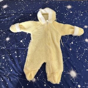 Vintage Fuzzy Hooded Yellow Onesie Footsie
Romper Newborn